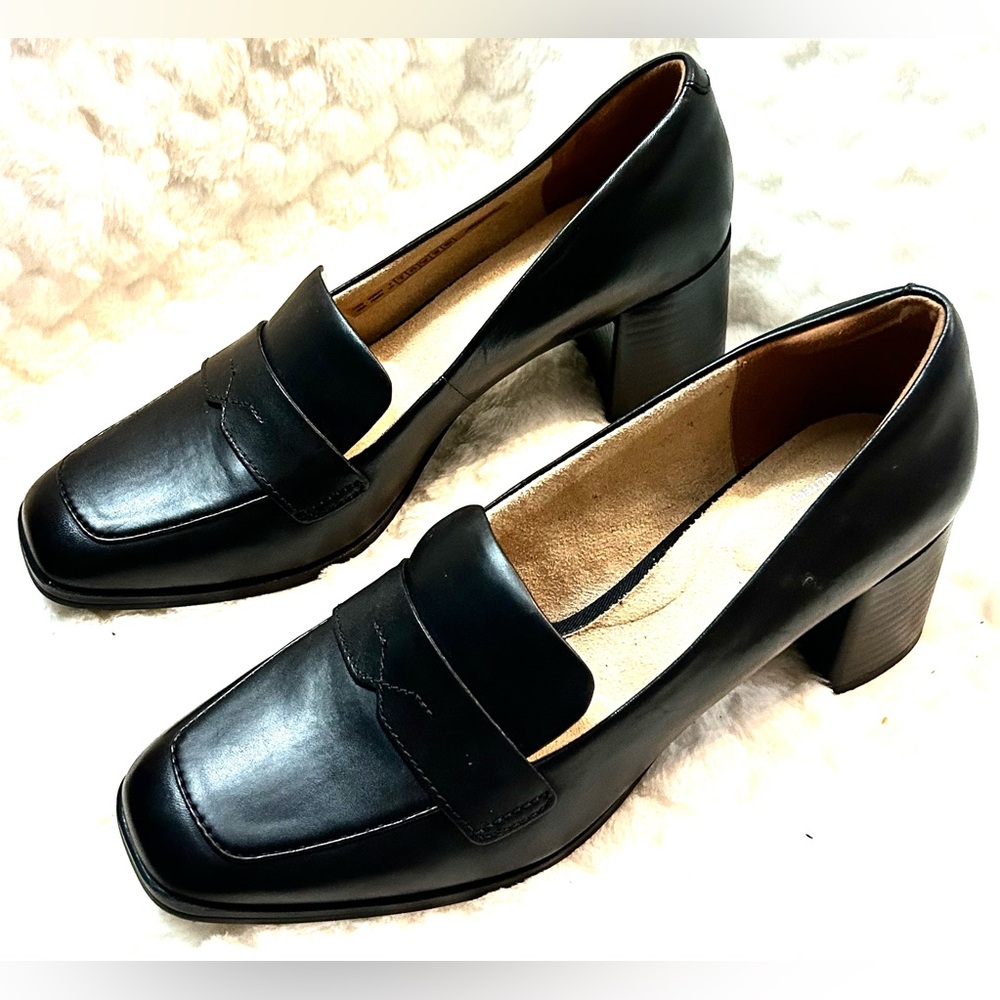 Rockport Black Leather Chunky Block Heel Penny Loafer women’s size 8 - Picture 2 of 13